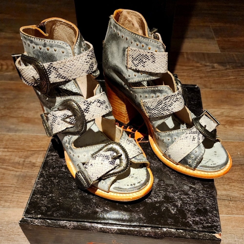 Freebird VIOLET STONE MULTI sandles